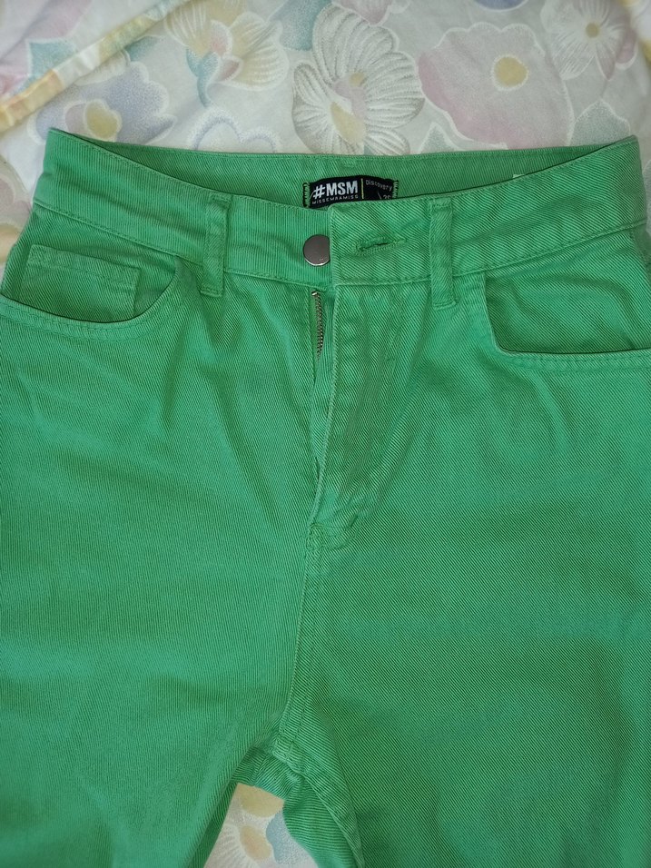 Yeşil Düğmeli Salaş Midi Kadın Kumaş Pantolon - Görsel 2