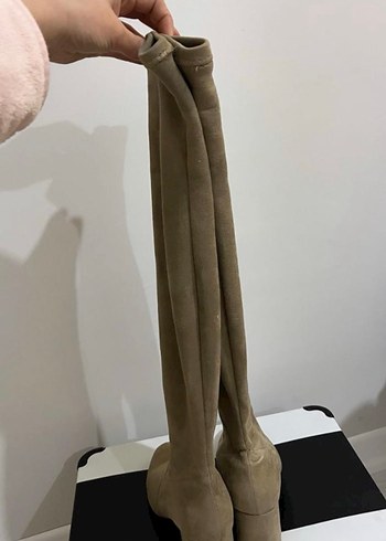Bej Süet Diz Üstü Kemerli Topuklu Çizme - Görsel 3