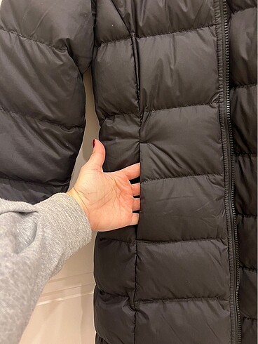 North face kaz tüyü mont 34 siyah - Görsel 4