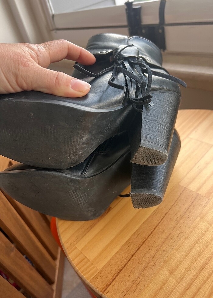 İnci 36 siyah bot - Görsel 4