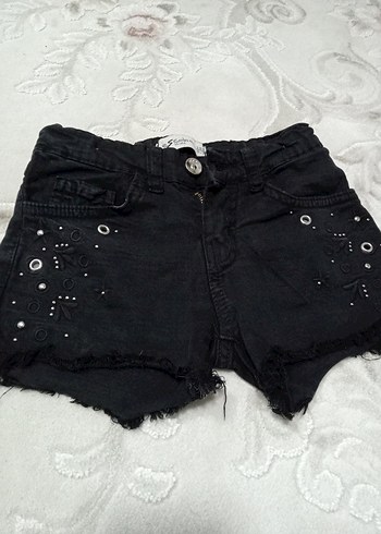 Escape Kız Çocuk Siyah Payetli Nakışlı Denim Şort