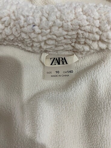 10 Yaş Beden beyaz Renk Zara mont 10 yaş