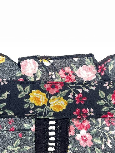 34 Beden çeşitli Renk H&M Kısa Elbise %70 İndirimli.