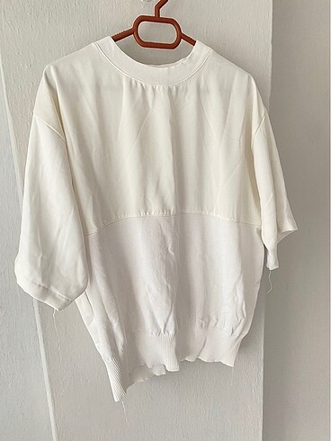 Beyaz tshirt