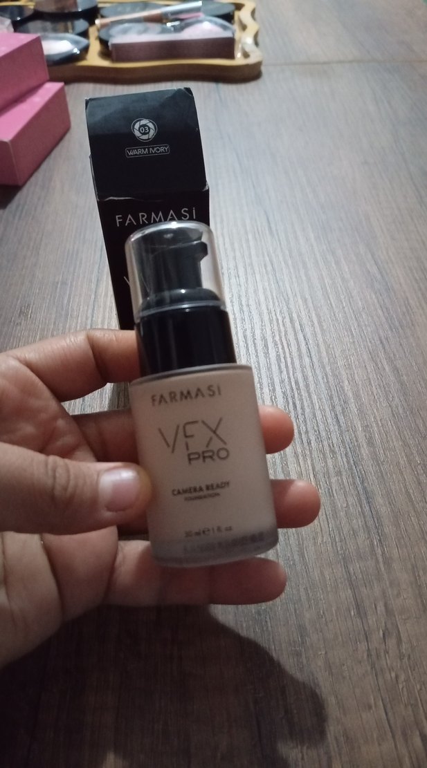 Farmasi Vex Pro Kamera Hazır BB Krem Bej - Görsel 3