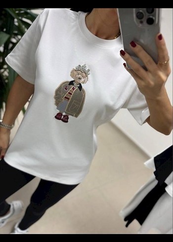 Beyaz Baskılı Kadın Tişört - Görsel 2