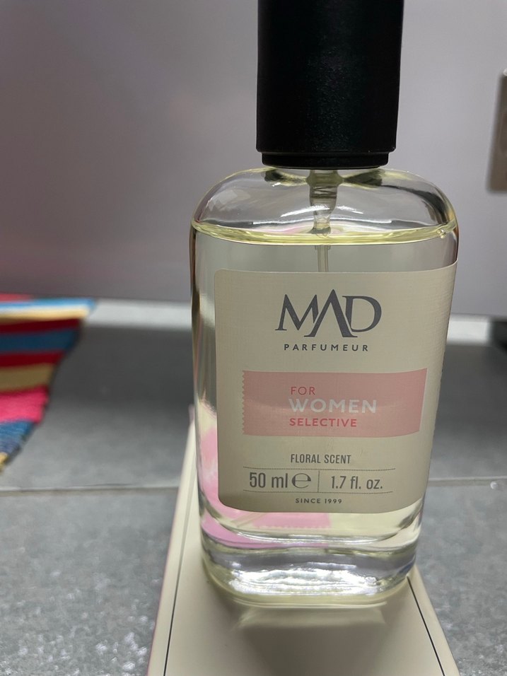 MAD w132 Kadın Parfümü 50 ml Çiçek Kokusu - Görsel 3