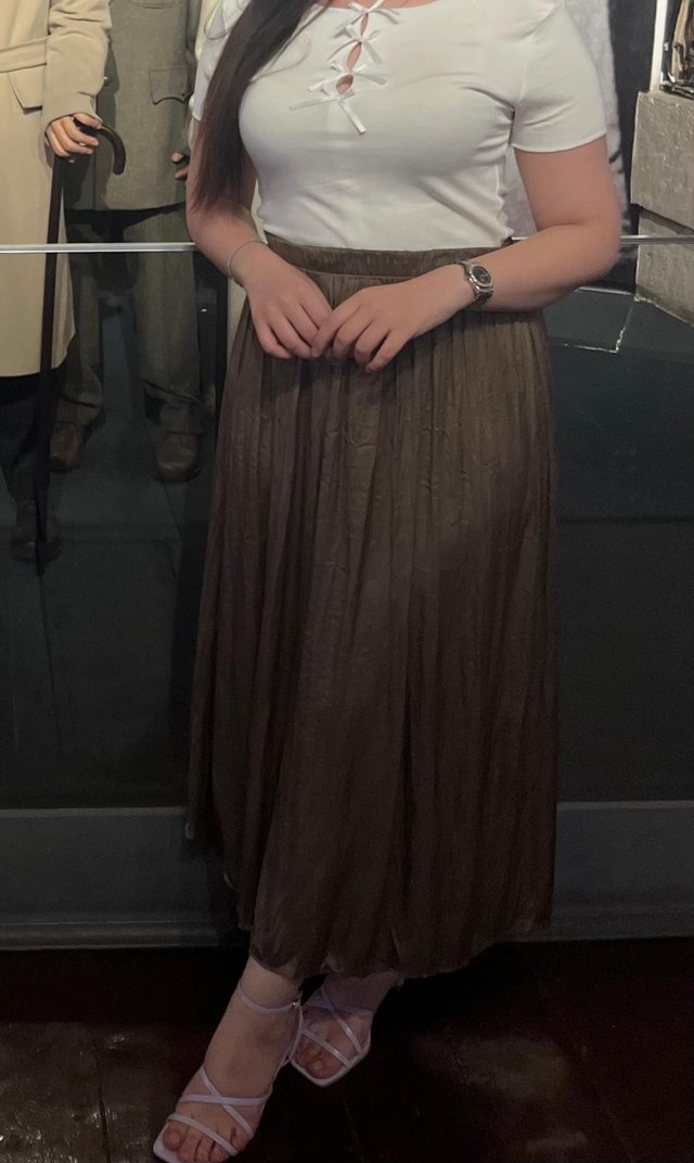 Parlak Haki  Pilili Midi Etek - Görsel 2