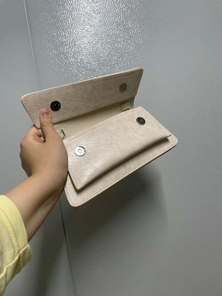 Klasik Kadın Portföy Çanta - Görsel 3