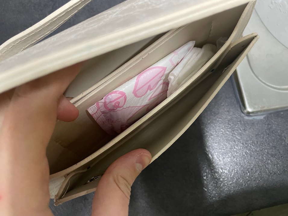 Klasik Kadın Portföy Çanta - Görsel 4