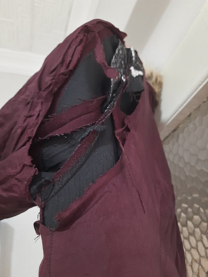 Kürklü Yaka Bordo Uzun Kaban - Görsel 3