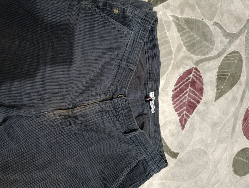 Gri Büzgülü Düğmeli Jean - Görsel 2