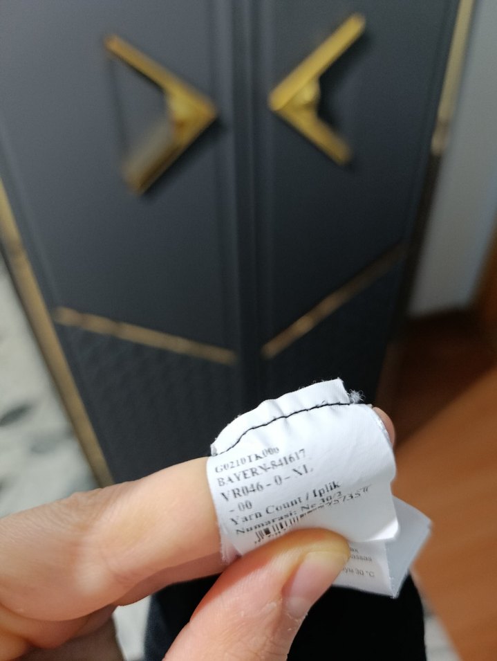 Siyah Balıkçı Yaka Örgü Kazak - Görsel 5