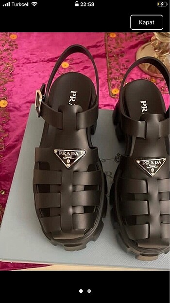 Prada sandalet