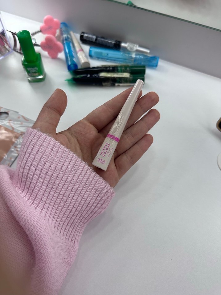 Eyeliner Pembe - Görsel 3