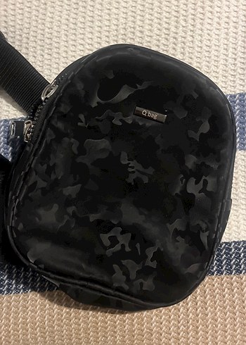 Siyah Kamuflaj Desenli kadın Omuz Çantası - Görsel 2