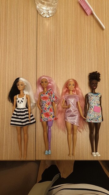 Barbie bebekler