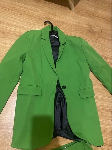 s Beden yeşil Renk Blazer Etekli Takım