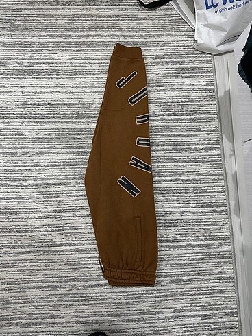 m Beden Nike Jordan eşofman