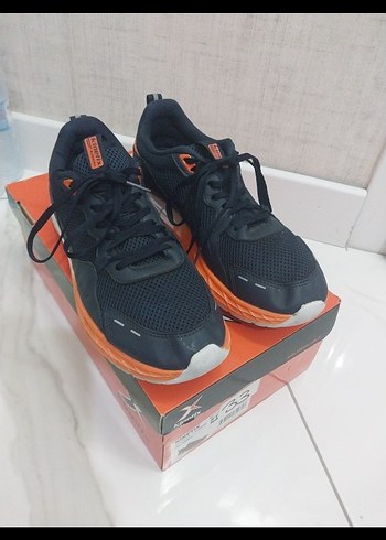 Turuncu Siyah Erkek Spor Koşu Ayakkabısı