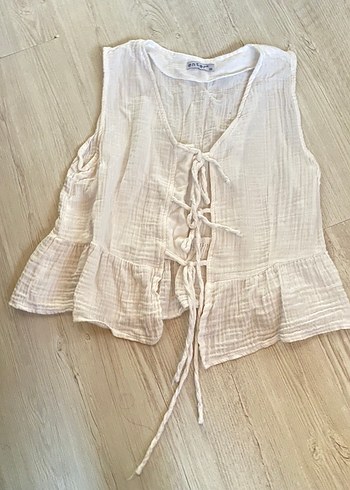 Beyaz Keten Dantel Detaylı Bluz - Görsel 3