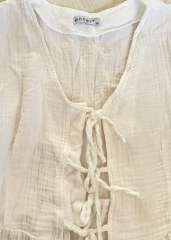 Beyaz Keten Dantel Detaylı Bluz - Görsel 2