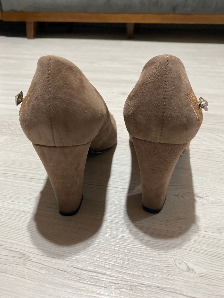 Bej Süet Kadın Dolgu Topuklu Abiye Ayakkabı - Görsel 4