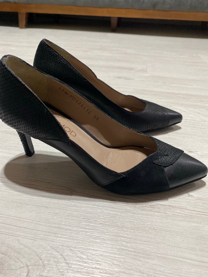 DERIMOD Siyah Süet Yılan Desenli Stiletto - Görsel 4