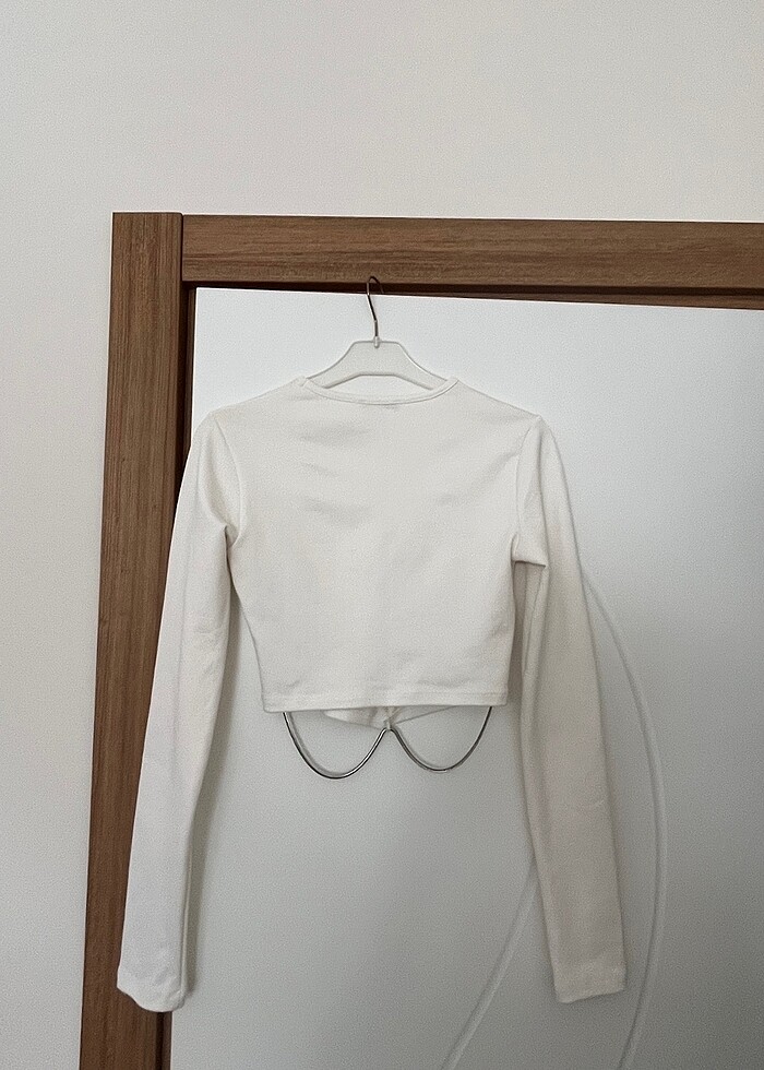 Bershka Crop uzun kollu üst - Görsel 2