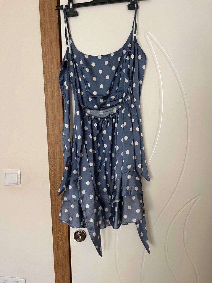 Saten Puantiye Desenli İnce Askılı Mini Elbise - Görsel 3