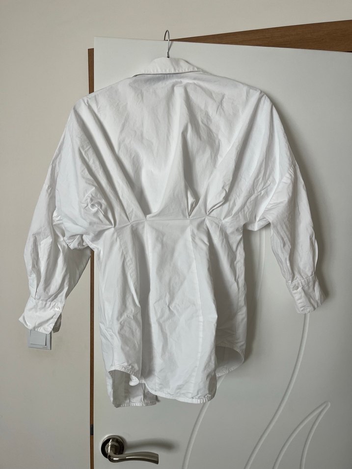 Düğmeli Beyaz Gömlek - Görsel 2