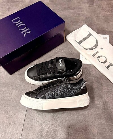 Christian Dior