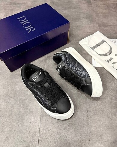 Dior Christian Dior