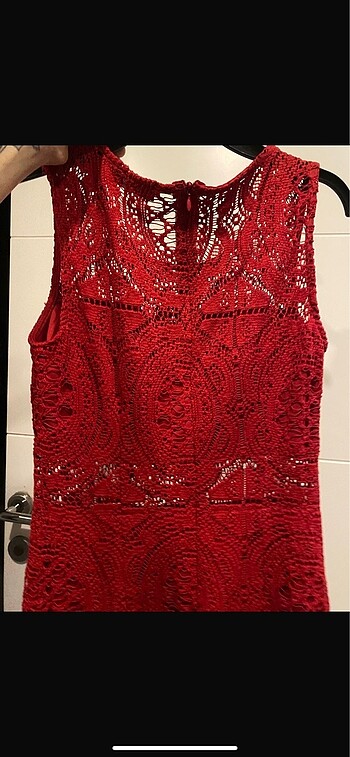 Kırmızı Dantel Elbise - Görsel 3