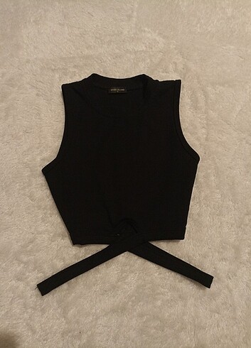 Siyah crop