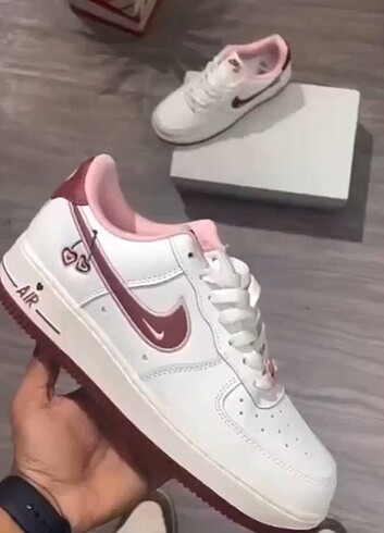 Nike airforce valentines cherry