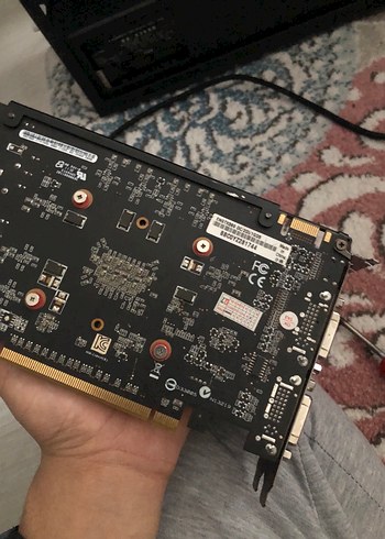 Asus GTX560 1GB GDDR5 Ekran Kartı 256BİT - Görsel 3