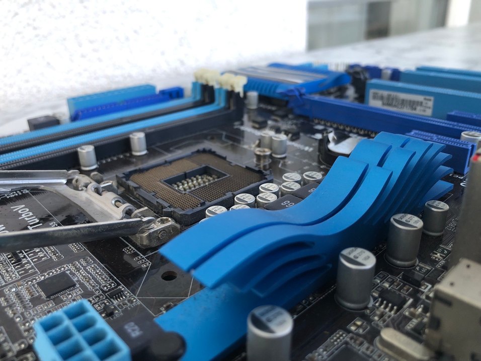 ASUS P8P67 LE Anakart ve i5 3350p işlemci - Görsel 2