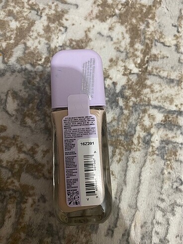 Maybelline Maybelline super stay fondöten 96 numara