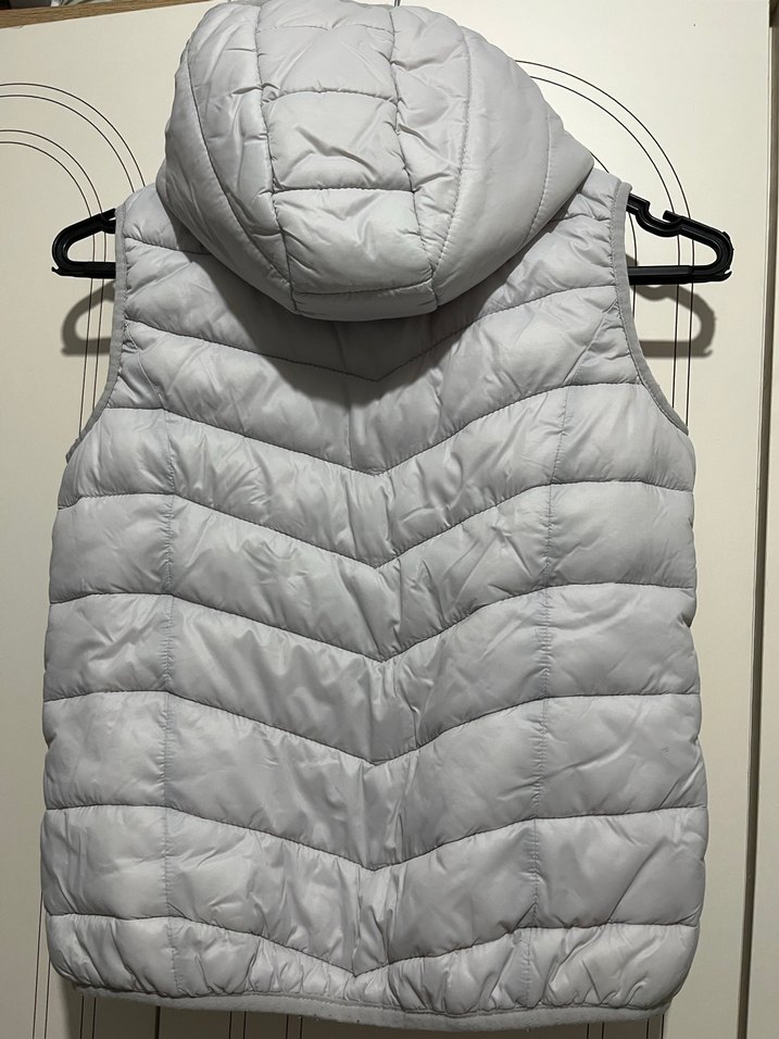 Kız Çocuk Gri Kapüşonlu Fermuarlı Yelek - Görsel 2