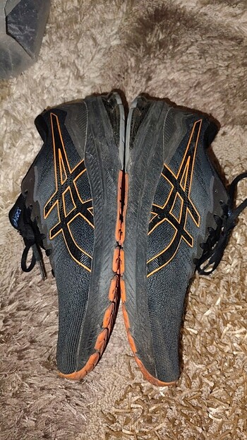 43 Beden Asics spor ayakkabı