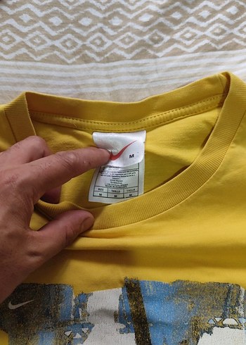 Nike Sarı Baskılı Erkek Tişört