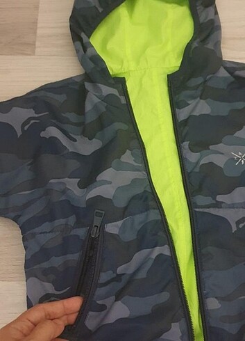 Zara Zara çift taraflı çocuk yağmurluk, 4 yaş