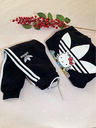 hello kitty desenli 3 iplik şardonlu takım