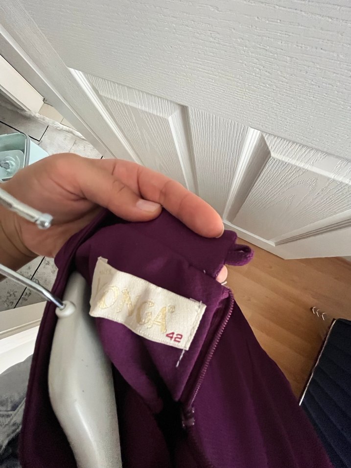 Düğmeli Uzun Mor Kadın Elbise tesettür - Görsel 2