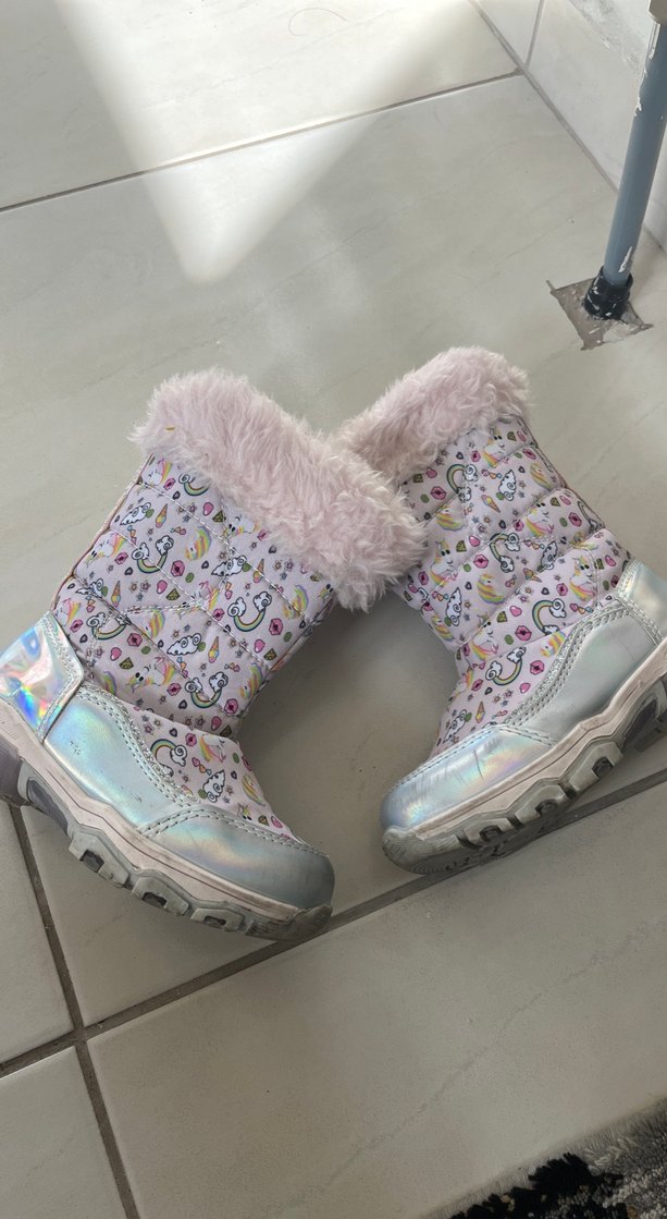 Pembe Kürklü Kız Çocuk Botları - Görsel 3