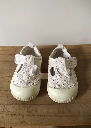 Kız Bebek Beyaz Dantel İlk Adım Ayakkabısı - Görsel 3