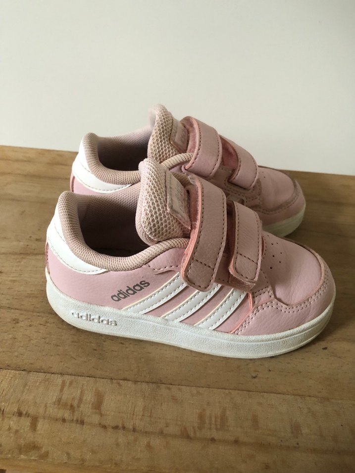 Adidas Kız Çocuk Pembe Cırt Cırtlı Spor Ayakkabı - Görsel 2