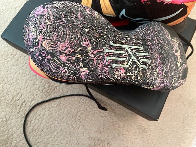 41 Beden siyah Renk Basket Ayakabı kyrie 7 soundwave