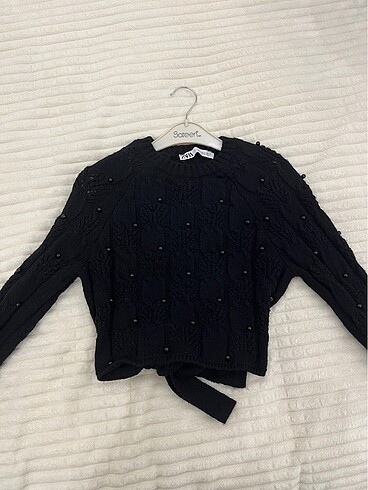 Zara Crop Kazak